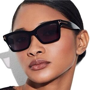 Tom Ford Mikel Sunglasses Square Cateye Black Smoke T Logo UV 54mm Made in Italy